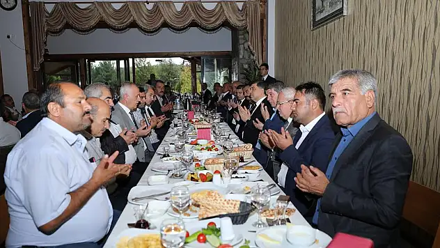 Başkan Fadıloğlu, Muhtarları Konuk Etti