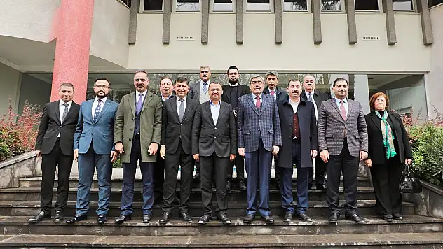 BAŞKAN FADILOĞLU, PROJELERİ SAHADA ANLATTI