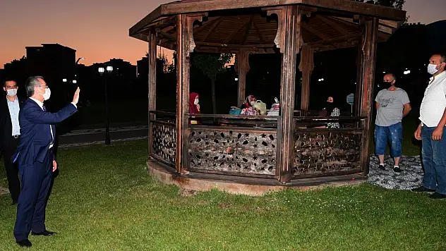 Başkan Güngör'den Aliya İzzetbegoviç Millet Bahçesi'nde inceleme