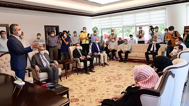 Başkan Güngör'den Pazarcık Belediyesine Ziyaret