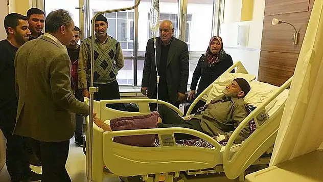 Başkan Kılınç'tan Hastalara 'Geçmiş Olsun' Ziyareti