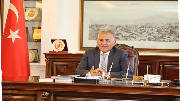 Başkan Memduh Büyükkılıç  'MELİKGAZİ WİFİ ÜSSÜ'