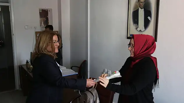 Başkan Oprukçu'dan Dünya Kadınlar Günü'ne özel jest