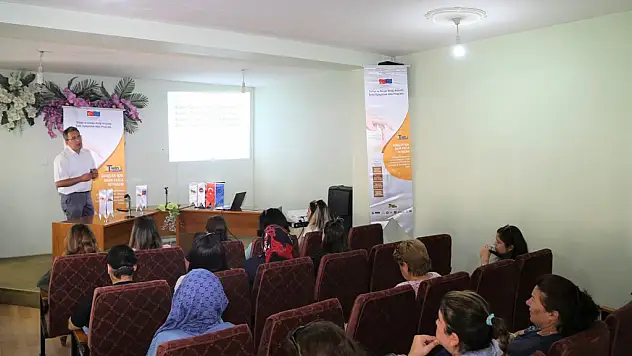 BAŞKAN OPRUKÇU İSTİHDAMI ARTIRMA PROJELERİNE ÖNEM VERİYOR