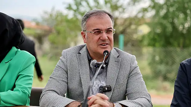 Başkan Özdoğan Akdam Mahallesi'nde Vatandaşlarla Buluştu
