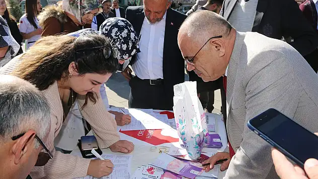 BAŞKAN ÖZTÜRK'TEN ORGAN BAĞIŞINA DESTEK