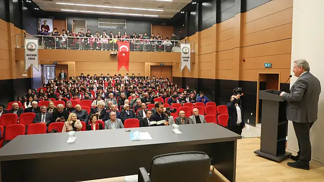 Başkan Palancıoğlu, Kayseri lisesi'nde gençlerle buluştu