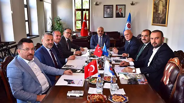 BAŞKAN PEKMEZCİ'DEN TRABZON VE RİZE ZİYARETİ