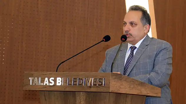 BAŞKAN YALÇIN'DAN PERSONELLE TANIŞMA TOPLANTISI