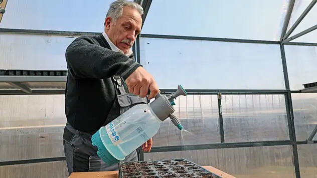 Başkan Yalçın, tohumları toprakla buluşturdu