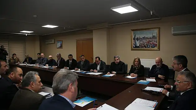 BAŞKANLARLA İSTİŞARE TOPLANTISINA KATILDI