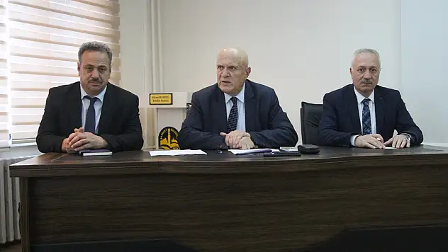 BAYBURT BELEDİYESİ KIŞ TEDBİRLERİNİ MASAYA YATIRDI