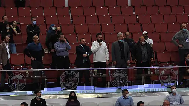 Bellona Kayseri Basketbol'da görev dağılımı