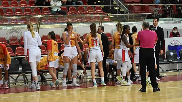 Bellona Kayseri Basketbol sezonu Galatasaray ile noktalayacak