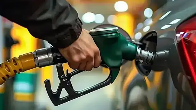 Benzine 1,14 TL zam