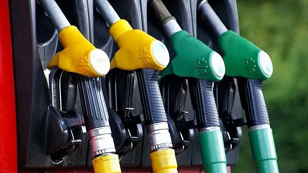 Benzine büyük indirim geliyor