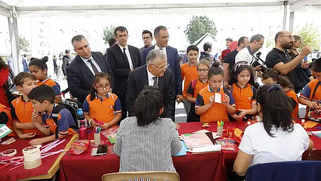 Bilim Şenliği'ne 30 Bin Kişi Katıldı