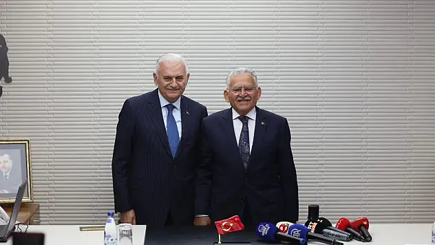 Binali Yıldırım: 'Türk Dünyası Kayseri'de Tütmüş Olacak'