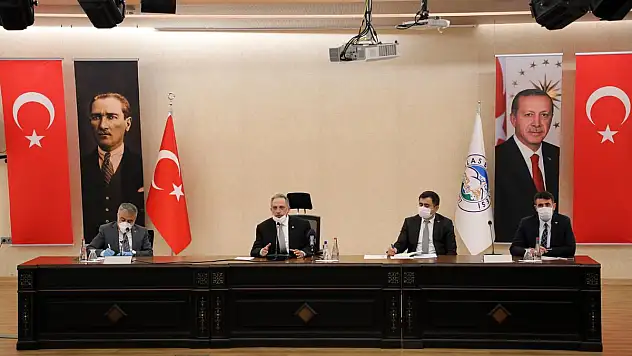 'BİR KARIŞ TOPRAK BİLE BOŞ KALMAMALI'