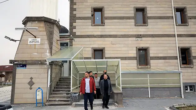 BİR KÜTÜPHANE DE BAŞAKPINAR İÇİN