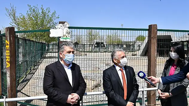 'BİZ HİZMET EDERİZ, SİZ EVDE KALIN'