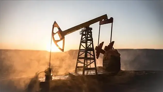 Brent petrol 90 doların altına geriledi