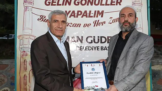 'BU MEMLEKETİN BİRLİĞİ VE BERABERLİĞİ İÇİN DUA EDİN'