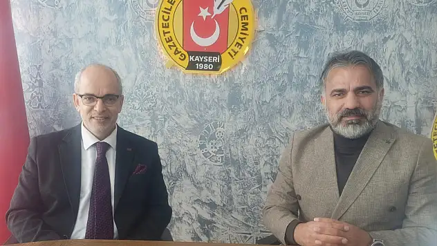 Bulvar ismi değişikliği tartışması şehre zarar veriyor