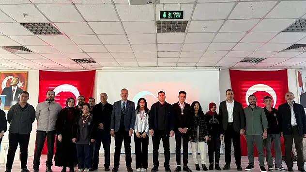 Bünyan'da İstiklal Marşı Okuma Yarışması Sonuçlandı