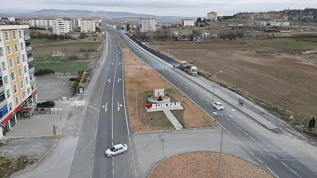 BÜNYAN'DA ASFALT ÇALIŞMALARI SON HIZ DEVAM EDİYOR