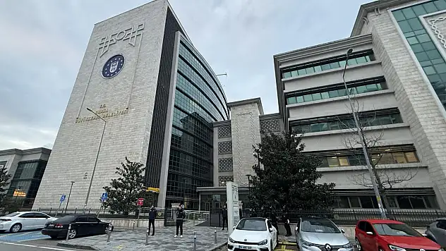 Bursa Büyükşehir Belediyesi AK Parti'ye geçti
