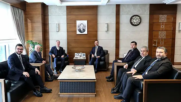 Büyükkılıç Ankara'da Yatırımları Görüştü
