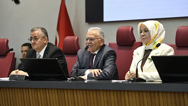 Büyükkılıç: Camikebir Suriçi'ndeki Tarihi Kalıntılar Korunacak