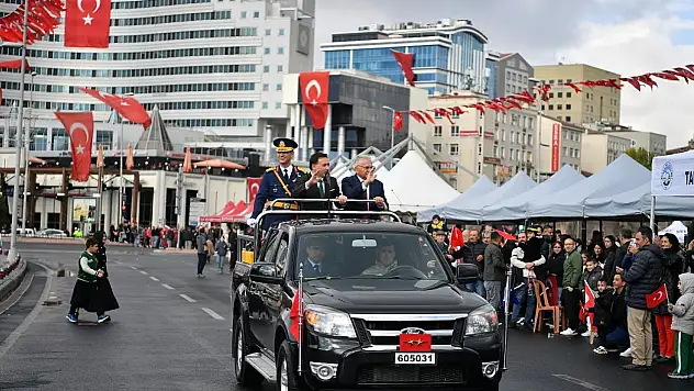 Büyükkılıç, Cumhuriyet Coşkusuna ortak oldu