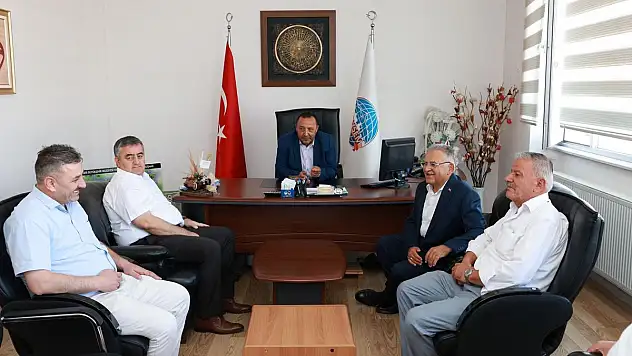 BÜYÜKKILIÇ: 'ESNAF DOSTU BİR BELEDİYEYİZ'