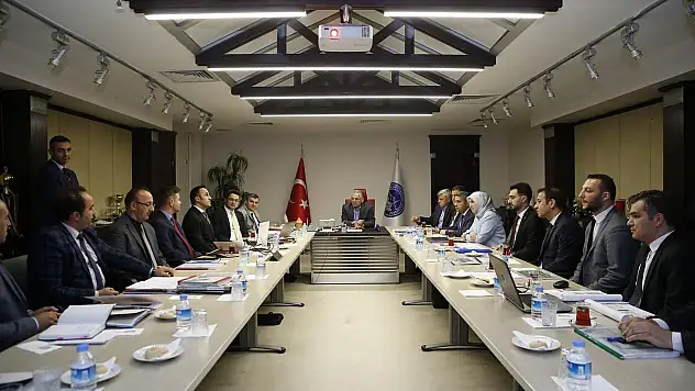 BÜYÜKKILIÇ GECE GÜNDÜZ ÇALIŞIYOR