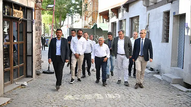 Büyükkılıç ile Kayseri mahallesi yenileniyor