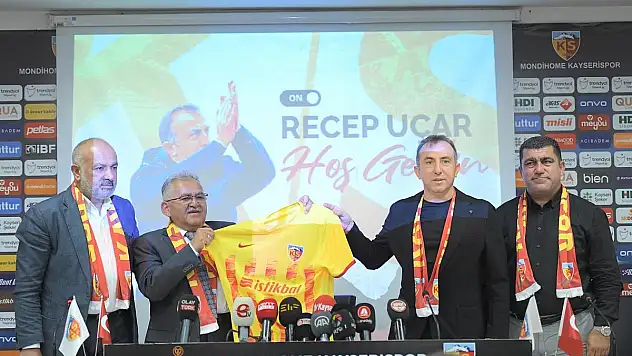 BÜYÜKKILIÇ: 'KAYSERİSPOR, VAZGEÇİLMEZ BİR MARKA DEĞERİMİZ'