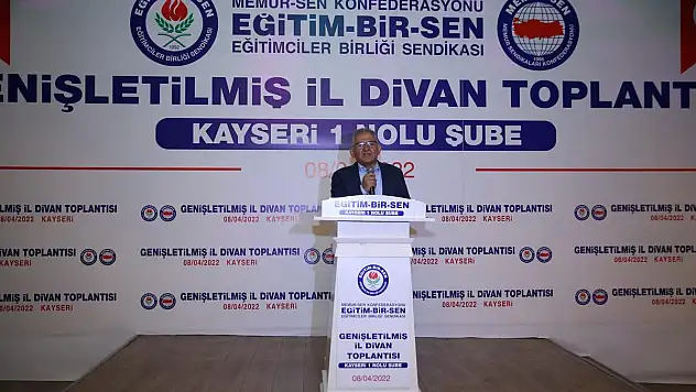 BÜYÜKKILIÇ, MEMUR-SEN VE EĞİTİM-BİR-SEN TEMSİLCİLERİYLE BİR ARAYA GELDİ