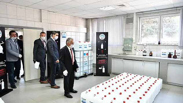 BÜYÜKKILIÇ TALİMAT VERDİ, DEZENFEKTAN ÜRETİMİ DE BAŞLADI