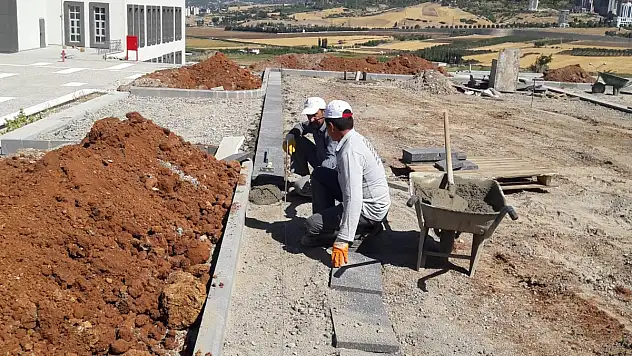 Büyükşehir Avşar Kampüsünde
