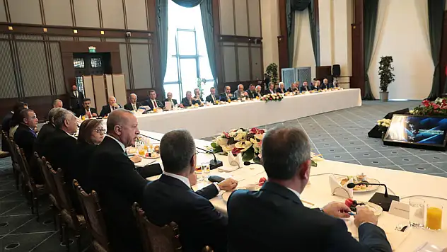 Büyükşehir Belediye Başkanları Külliyede