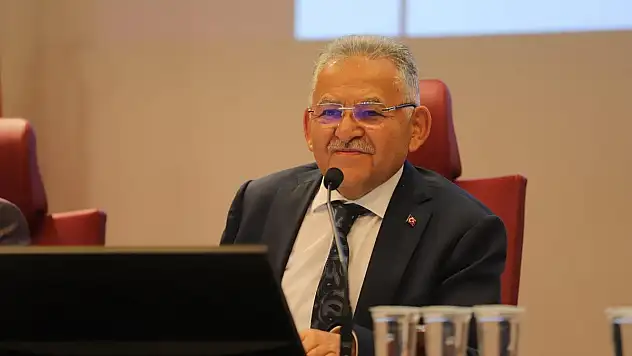 BÜYÜKŞEHİR BELEDİYE MECLİSİ'NDEN KAYSERİSPOR'A DESTEK ÇAĞRISI