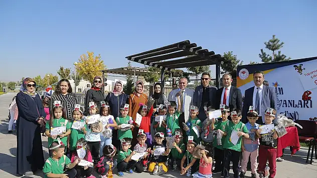 BÜYÜKŞEHİR ÇOCUKLARIN HAYVAN SEVGİSİNİ PEKİŞTİRİYOR