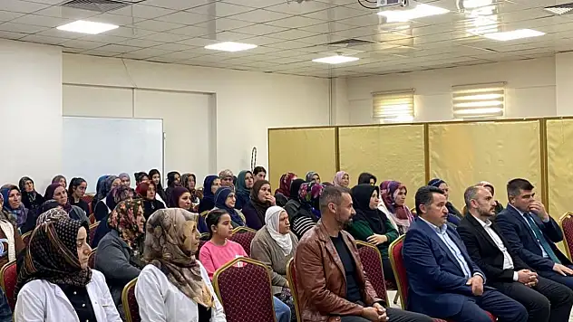 Büyükşehir'den ailelere çocuk güvenliği eğitimi