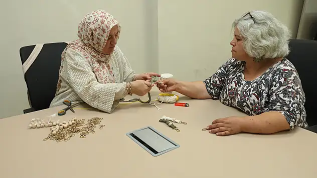 Büyükşehir'den hasta yakınlarına moral desteği