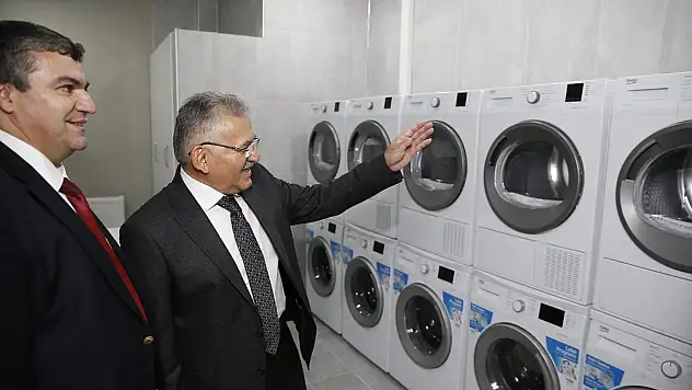 BÜYÜKŞEHİR'DEN ÖĞRENCİLERE BÜYÜK KOLAYLIK