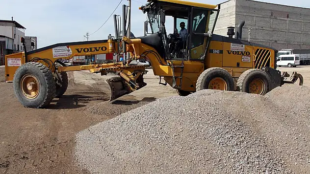 Büyükşehir'den Yol Bakımı