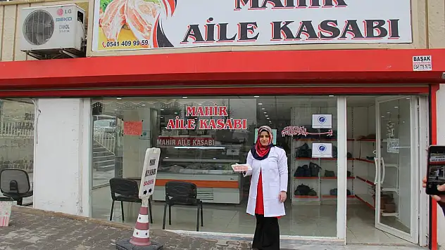 BÜYÜKŞEHİR DESTEK VERDİ, KENDİ İŞ YERİNİ AÇTI