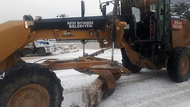 BÜYÜKŞEHİR EKİPLERİ TEYAKKUZ HALİNDE